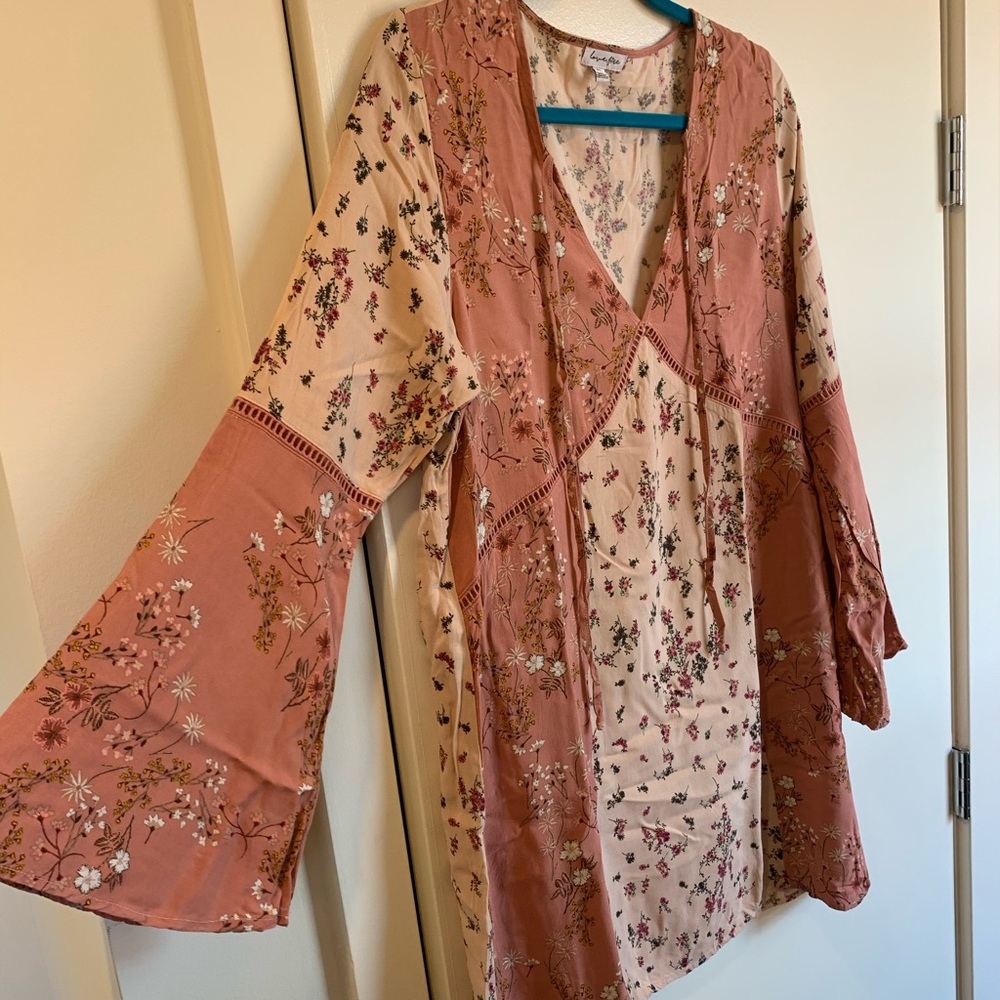 Bell sleeved two tone floral dress
